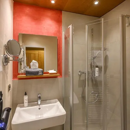 מלון Biohotel Garmischer Hof גרמיש-פרטנקירכן