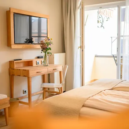 מלון Biohotel Garmischer Hof גרמיש-פרטנקירכן