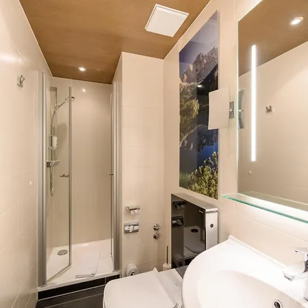 Biohotel Garmischer Hof גרמיש-פרטנקירכן