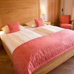 Biohotel Garmischer Hof 4*