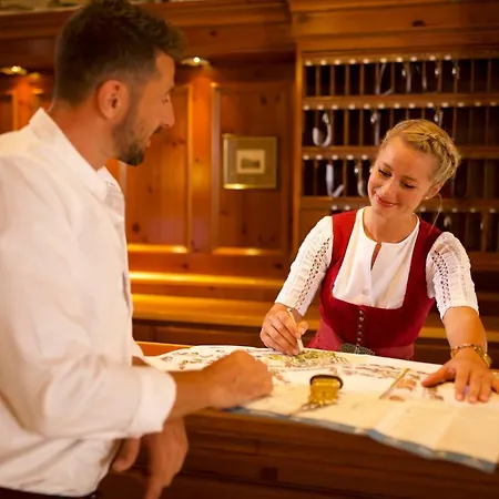 Biohotel Garmischer Hof Hotell 4*